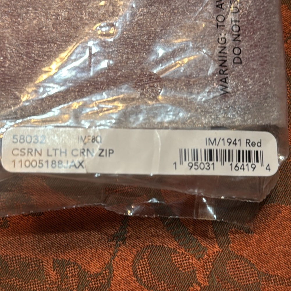 NWT Coach Cherry Red Leather Wristlet - Picture 8 of 8